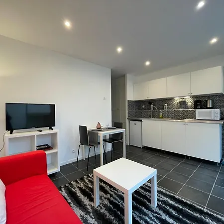 Confort & Style - Parking - Proche Gare Apartamento Fontainebleau